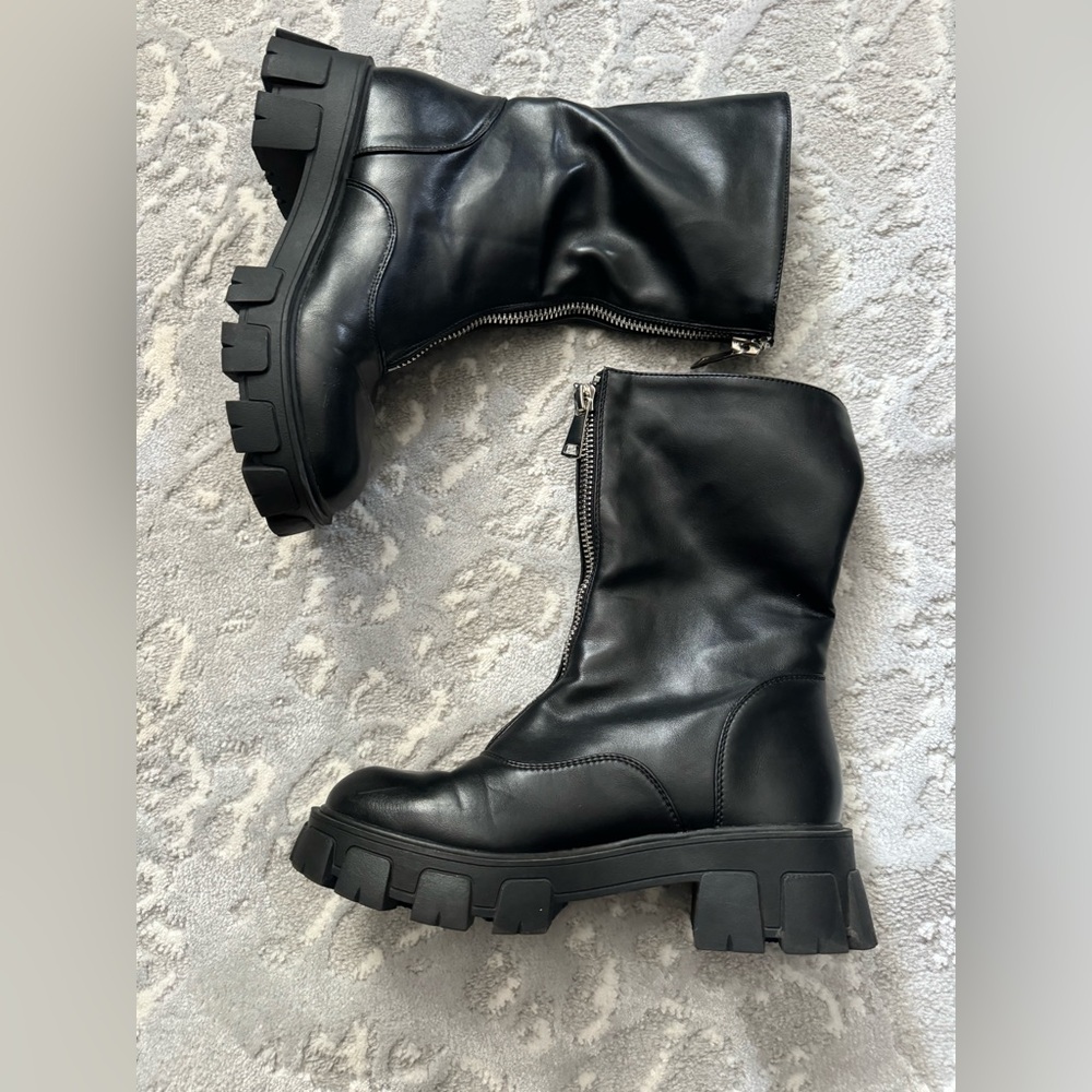 NASTY GAL Faux Leather Zip Up Biker Boots Black SIZE 7
